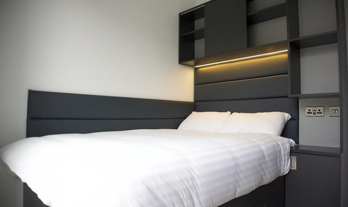 SIS 2026 accommodation bed